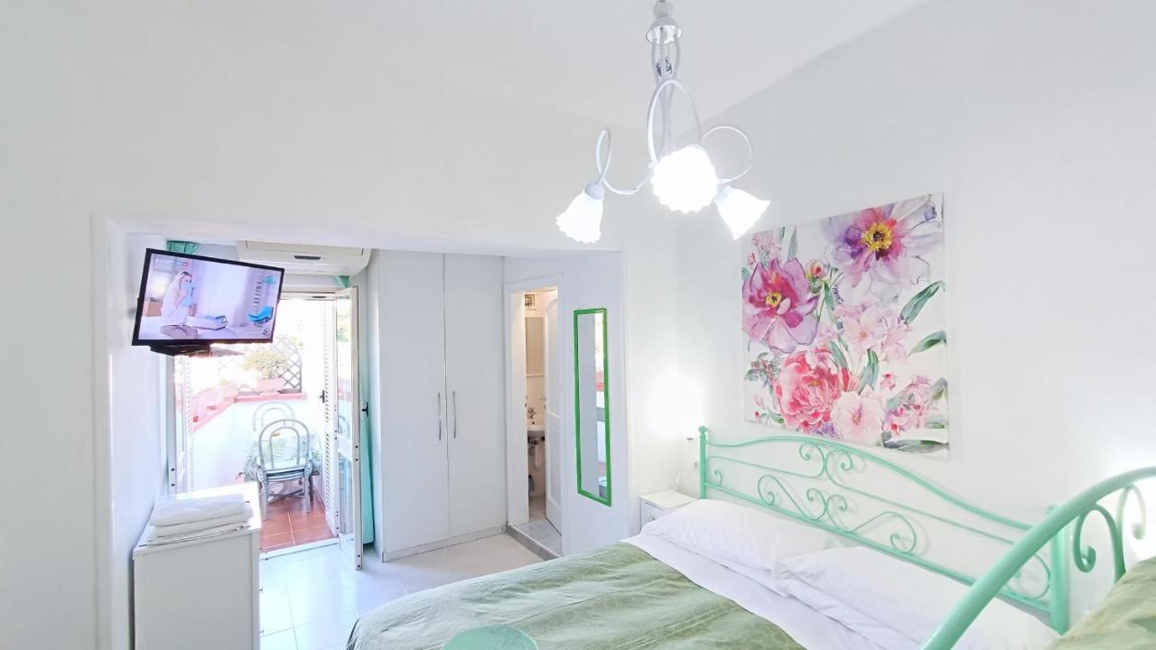 Hotel Casa Nicola Sant'Angelo  Екстериор снимка