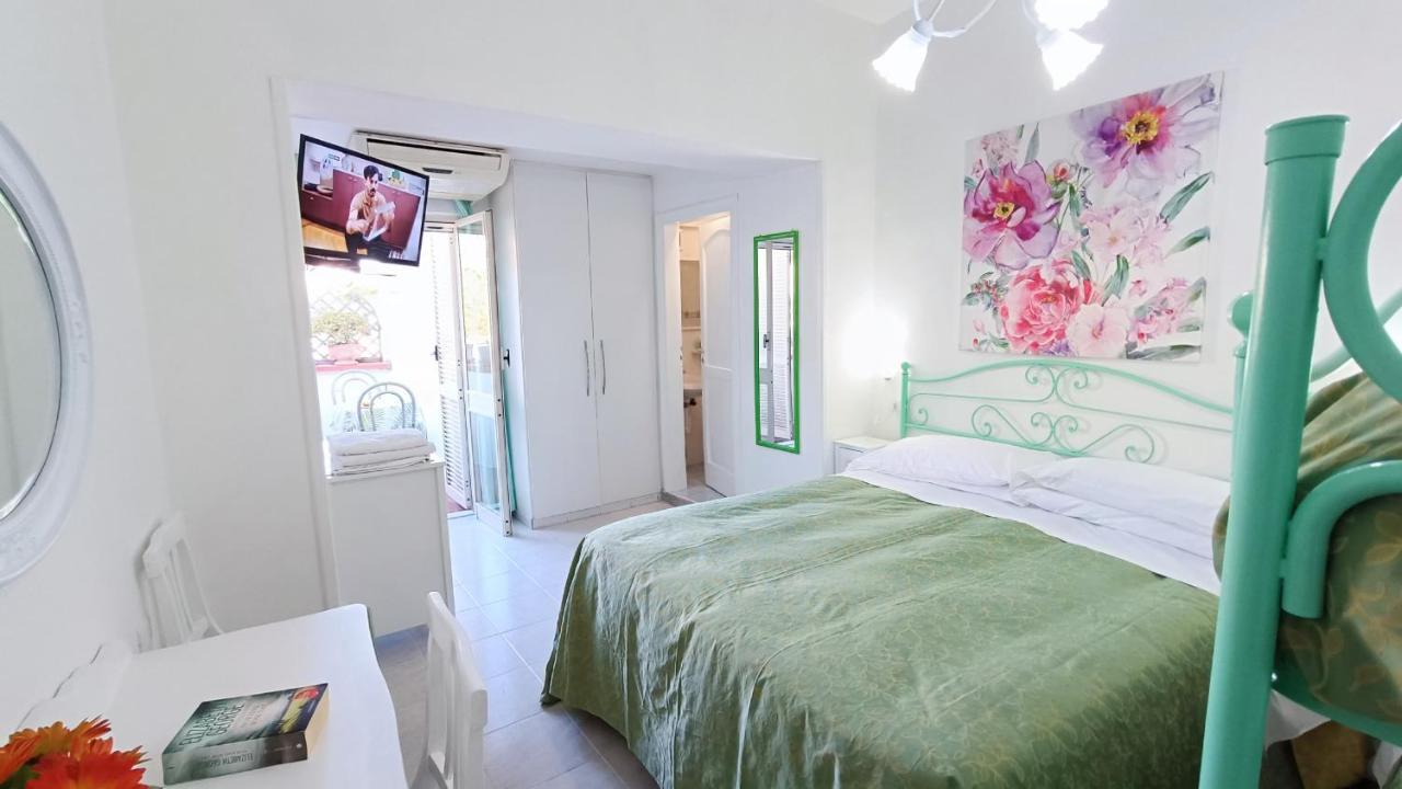 Hotel Casa Nicola Sant'Angelo  Екстериор снимка