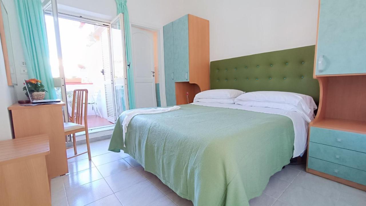 Hotel Casa Nicola Sant'Angelo  Екстериор снимка