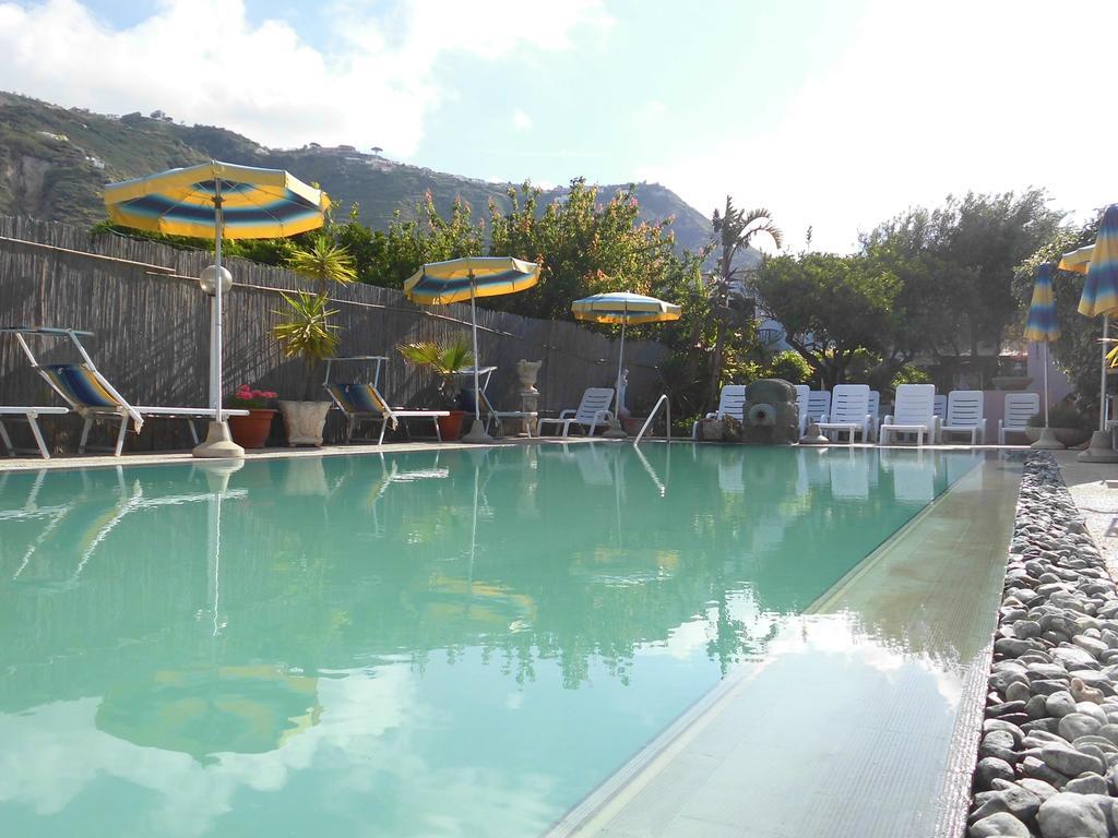 Hotel Casa Nicola Sant'Angelo  Екстериор снимка