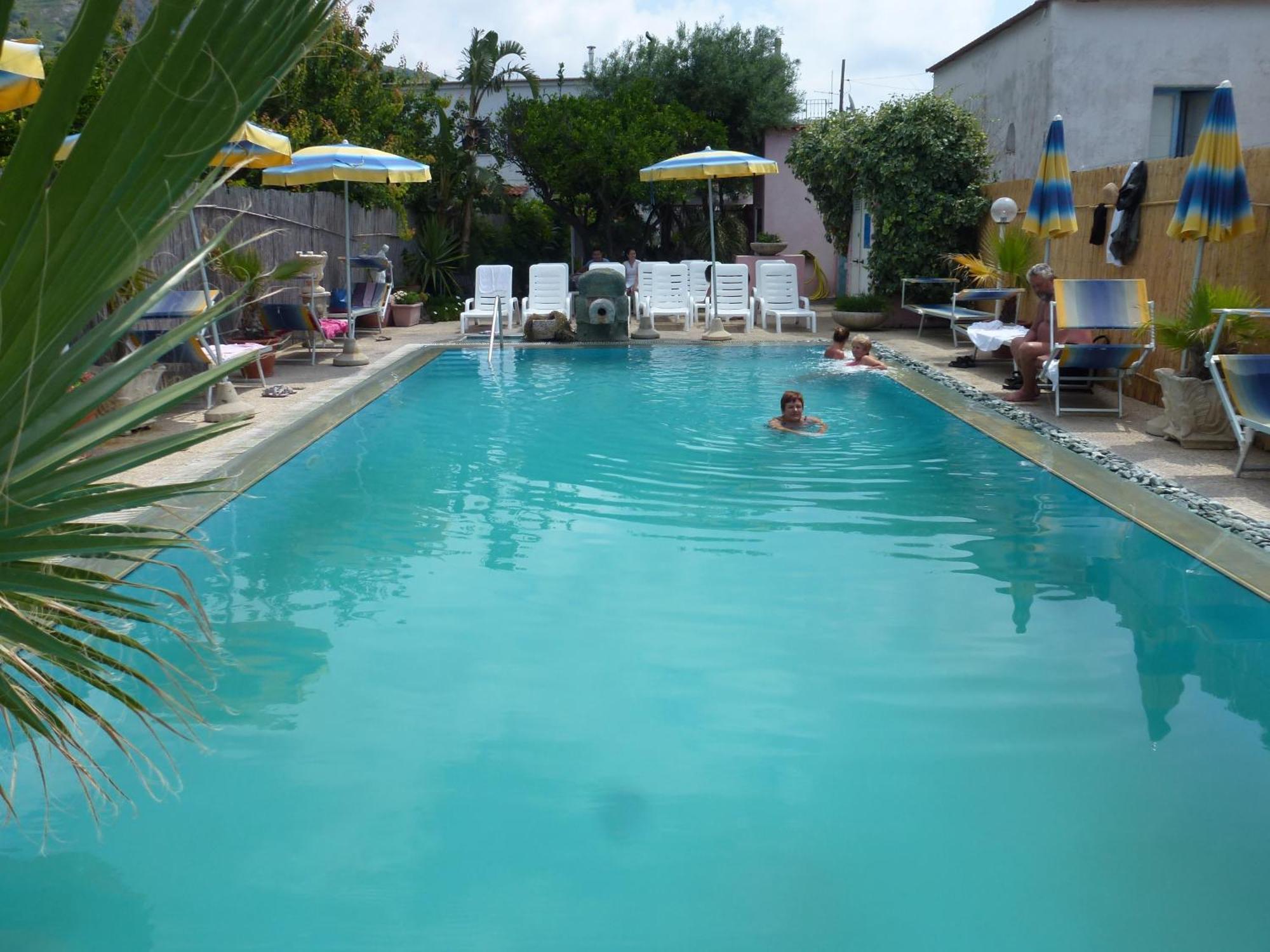 Hotel Casa Nicola Sant'Angelo  Екстериор снимка