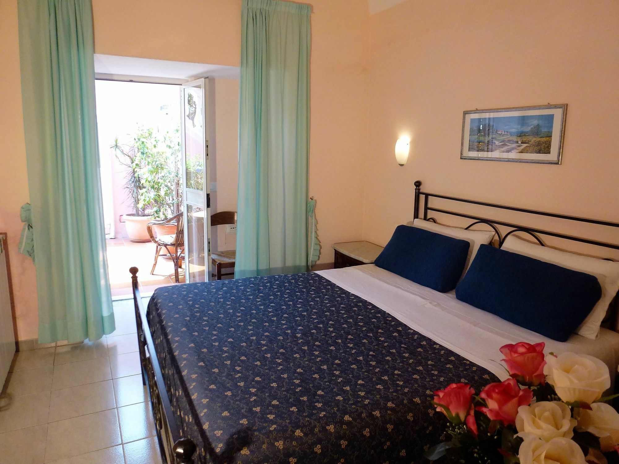 Hotel Casa Nicola Sant'Angelo  Екстериор снимка